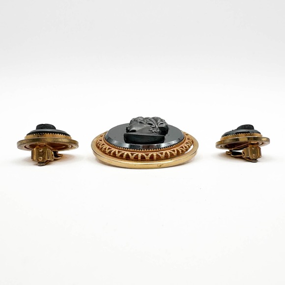 Vintage Hematite Cameo Intaglio Brooch And Clip On Earrings Set W German Style - Picture 10 of 13